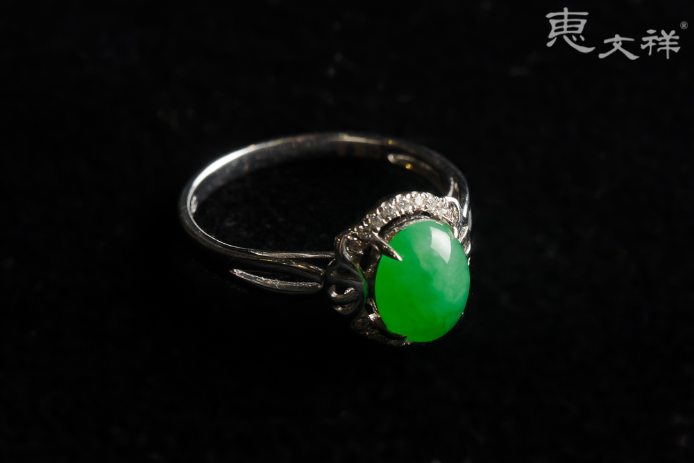 天然翡翠满绿戒指